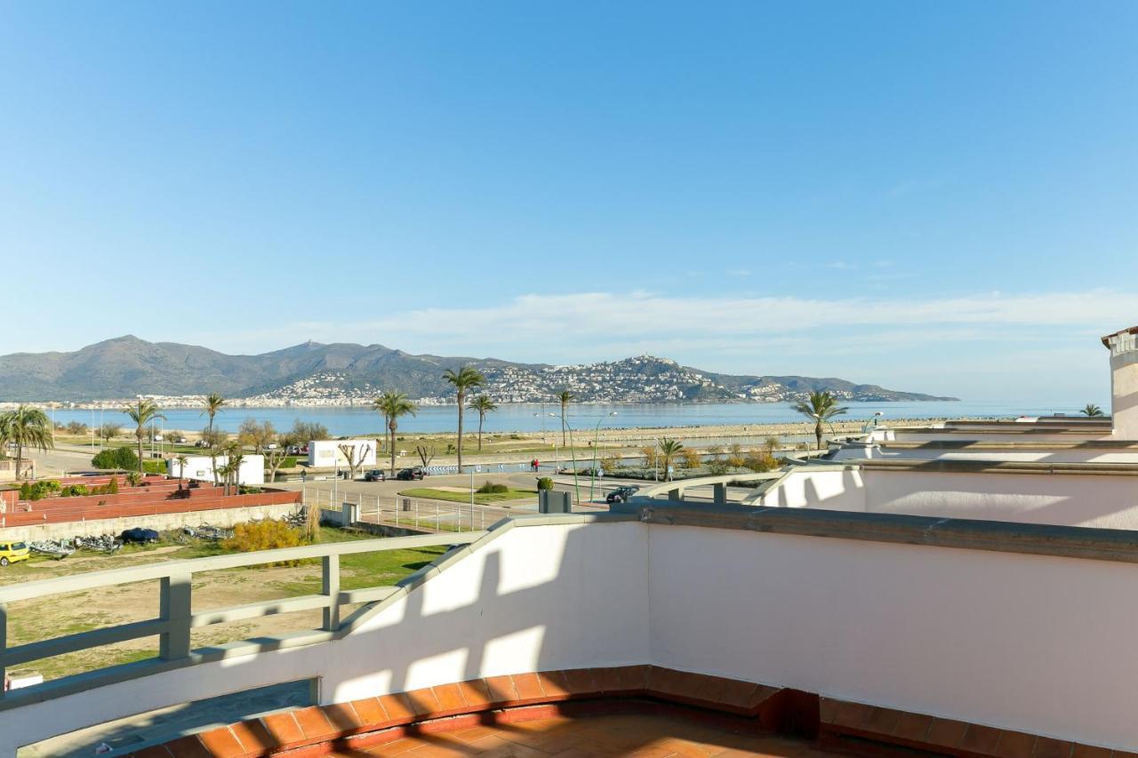 Cargols De Mar Villa Empuriabrava Kültér fotó